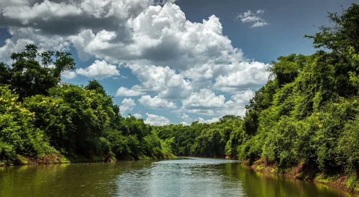 Com apoio da Itaipu, municípios lindeiros discutem plano para turismo náutico no Lago de Itaipu
