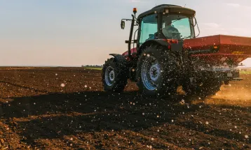 Produtor rural terá dificuldade na compra de fertilizante para Safra 2026/27, afirma Sistema FAEP