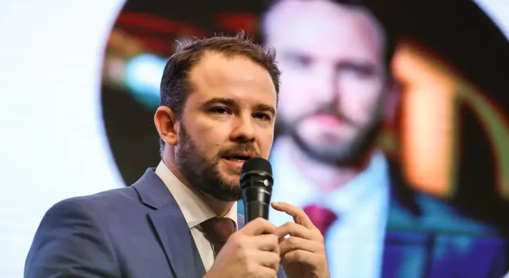 Ministro da Fazenda inicia agenda internacional nos EUA e na Europa