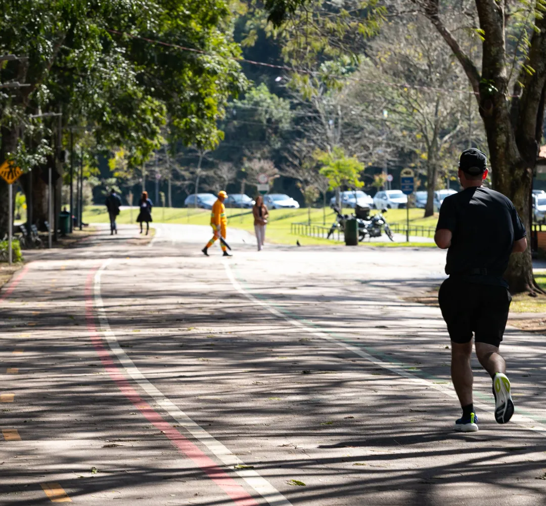 Temperaturas voltam a subir e novo sistema de baixa pressão traz chuvas isoladas ao Paraná