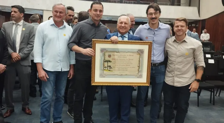 Alep homenageia empresário com título de cidadão honorário e reúne lideranças de Quedas do Iguaçu