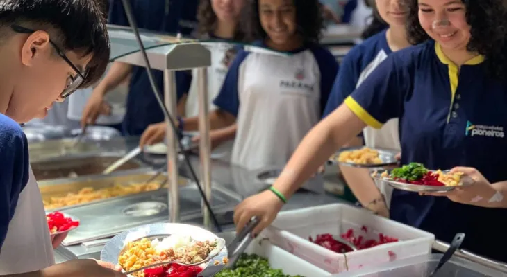 Merenda aprovada? Alunos da rede estadual começam a avaliar a merenda escolar nesta quarta (15)