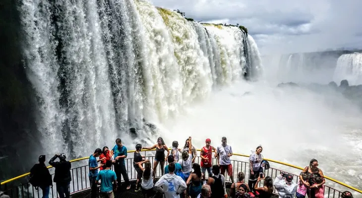 Foz do Iguaçu projeta 89% de ocupação para o feriado de Tiradentes e lidera buscas no Sul