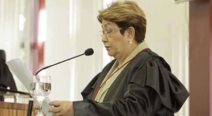 Desembargadora que recebeu mais de R$ 100 mil em março critica decisão do STF e menciona “regime de escravidão”