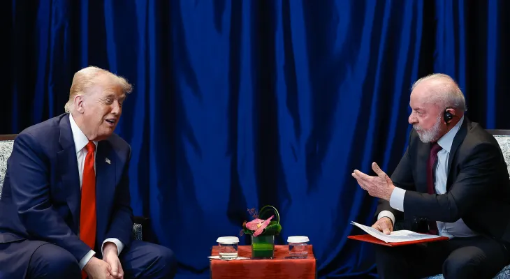 Lula pode expulsar funcionário ligado a Trump após episódio envolvendo agente da PF