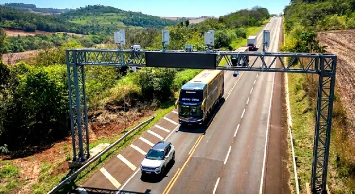 Em meio a polêmicas com free flow, ANTT autoriza quatro novas praças de pedágio eletrônico no Paraná