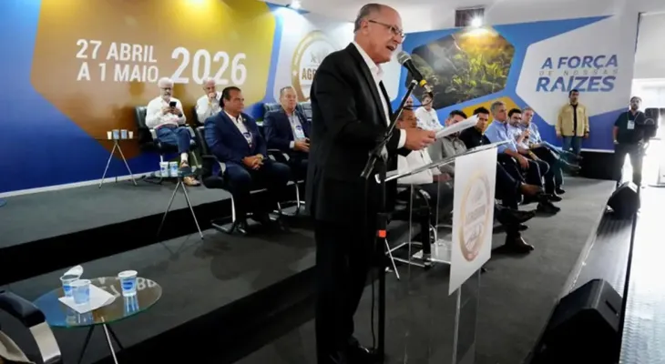 Alckmin anuncia R$ 10 bilhões para modernização de máquinas agrícolas