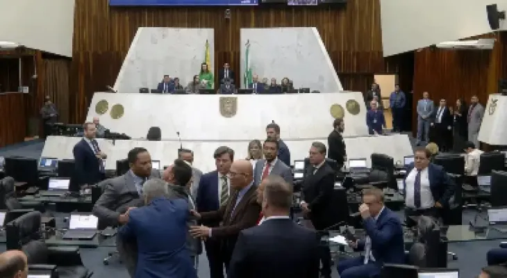 Entenda o que está por trás da briga entre Do Carmo e Matheus Vermelho na Alep