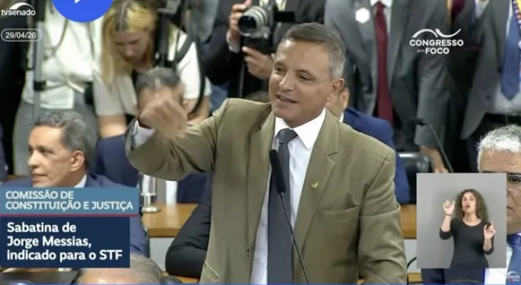 Sabatina de Jorge Messias: Declaração de senador sobre Caetano Veloso gera revolta e reação no Senado