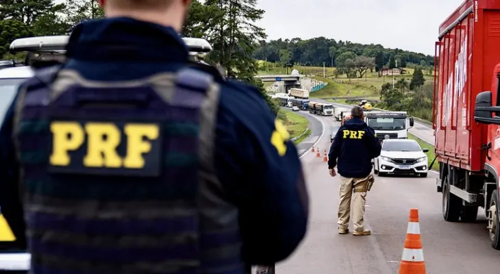 Operação Dia do Trabalho: PRF reforça fiscalização e anuncia restrições em rodovias do Paraná