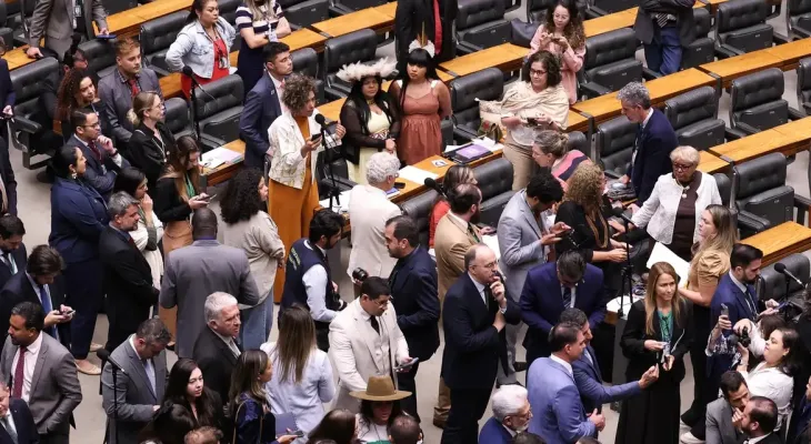 Congresso derruba o veto presidencial do PL da Dosimetria