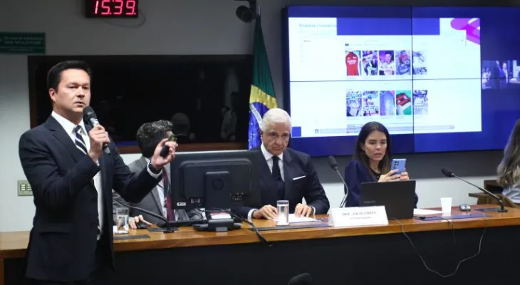 Pirataria domina 34% do mercado esportivo no Brasil; influenciadores serão notificados