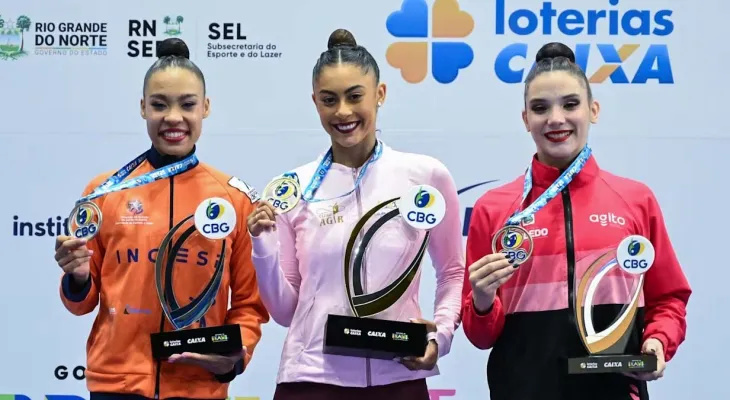 Paranaense Bárbara Domingos conquista 12º título brasileiro de Ginástica Rítmica