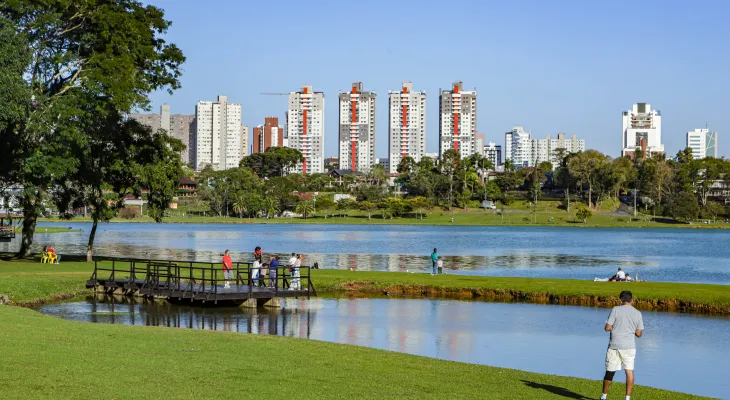 Paraná terá calor de 30°C antes de nova frente fria com chuva e mínimas abaixo de 10°C