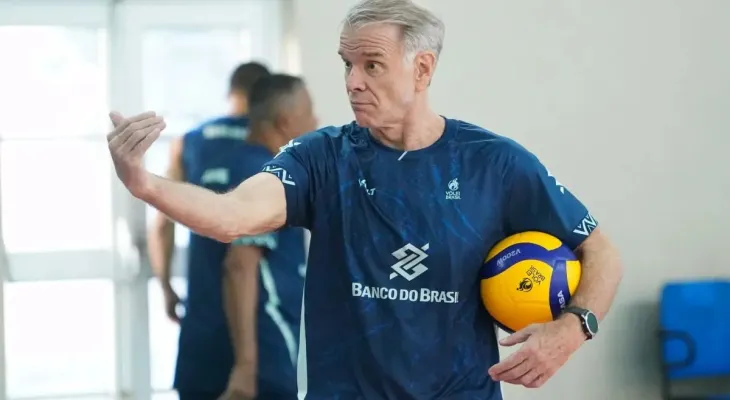 Seleção Brasileira de Voleibol Masculino: Bernardinho anuncia primeiros convocados para 2026