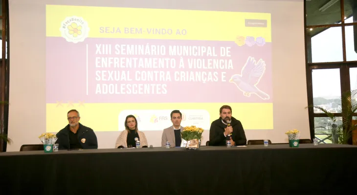 Curitiba expande Conselhos Tutelares e aciona alerta contra crimes virtuais infantis