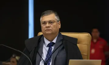 Dino mantém remoção de vídeos de vereador que ofendeu adversário