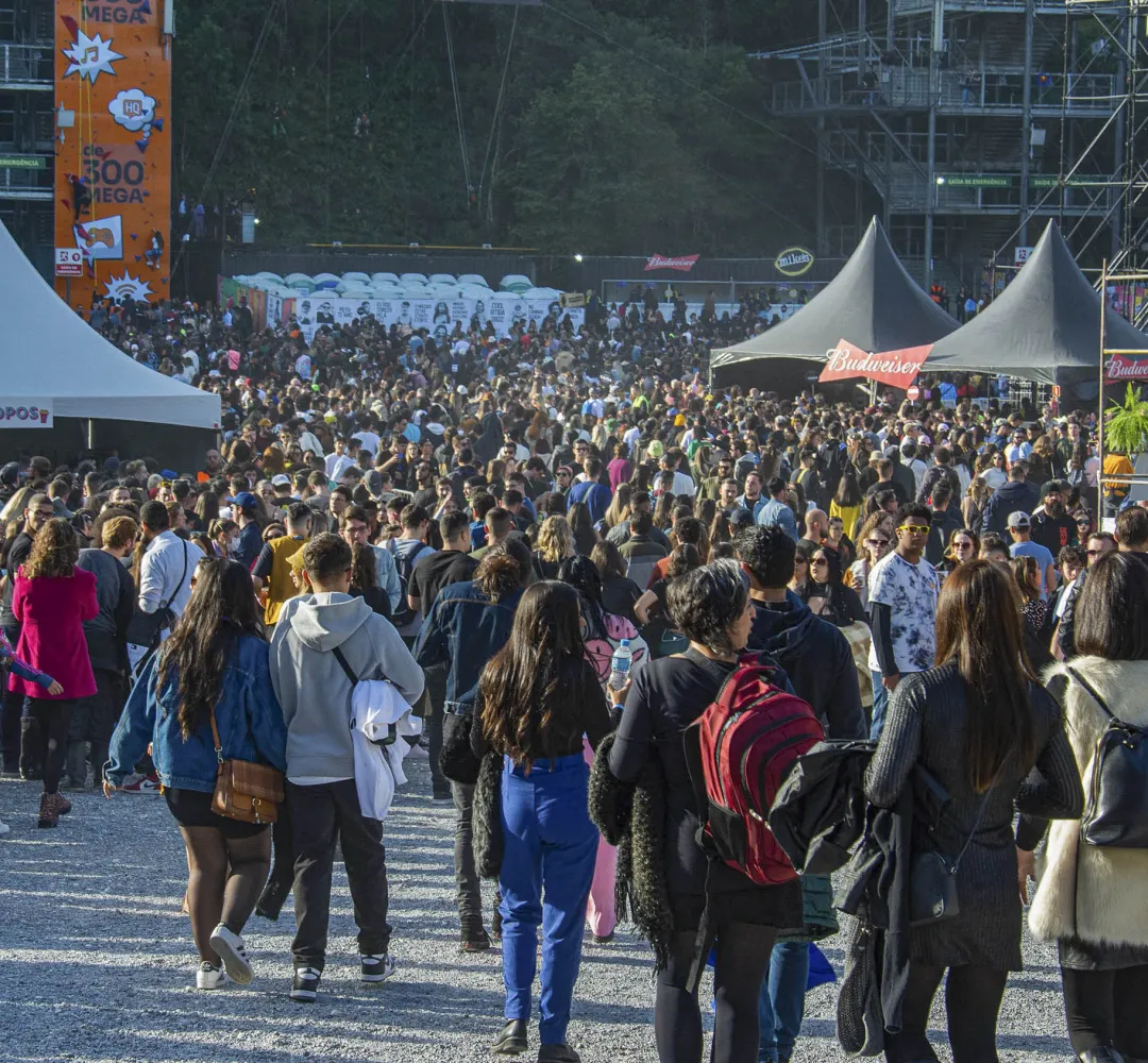 Coolritiba 2026: confira a programação completa de shows e bloqueios de trânsito