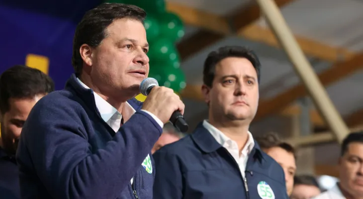 Convenção antecipada de Sandro Alex expõe dificuldade para consolidar base de Ratinho Junior