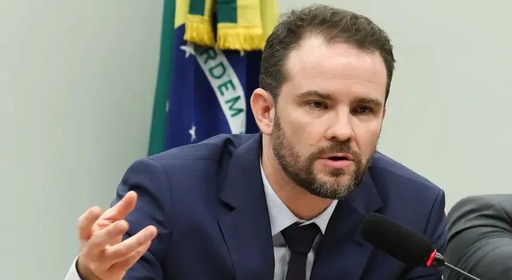 Compromisso é não deixar que pauta-bomba prejudique país, diz Durigan