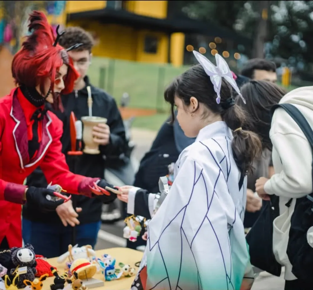 Geek Falls reúne cosplay, K-Pop, games e cultura pop neste fim de semana em Foz do Iguaçu