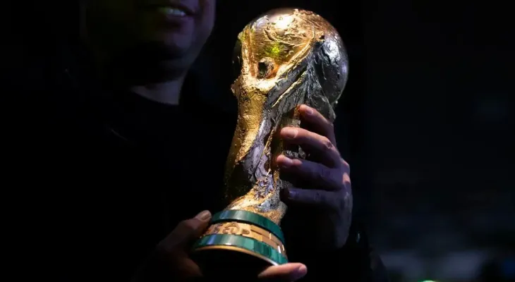 Copa do Mundo começa nesta quinta com um dos anfitriões em campo