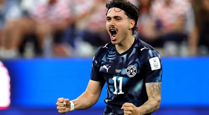 EUA amassam Paraguai em noite de gol de palmeirense e vilão são-paulino