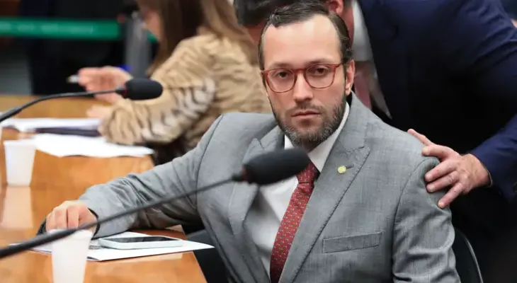 Filipe Barros é apontado como articulador de ações em favor do Banco Master e de Daniel Vorcaro