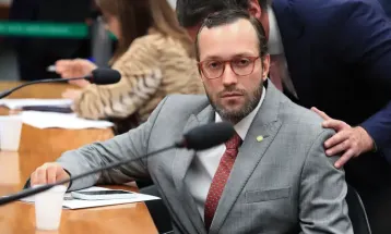 Filipe Barros é apontado como articulador de ações em favor do Banco Master e de Daniel Vorcaro