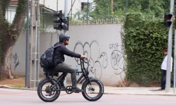 Câmara e municípios debatem idade mínima para uso de bicicletas elétricas