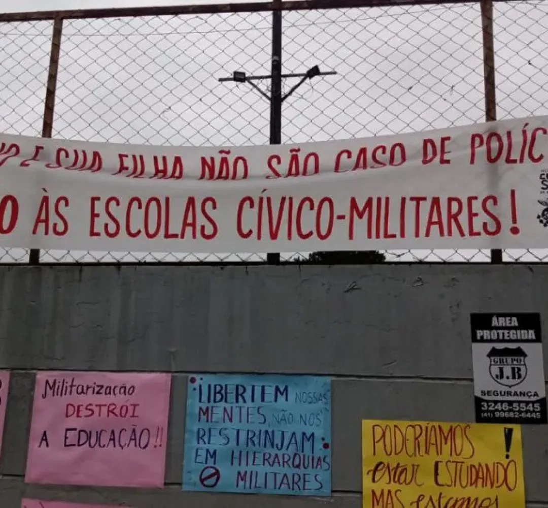 Câmara aprova versão reformulada de projeto cívico-militar em Curitiba
