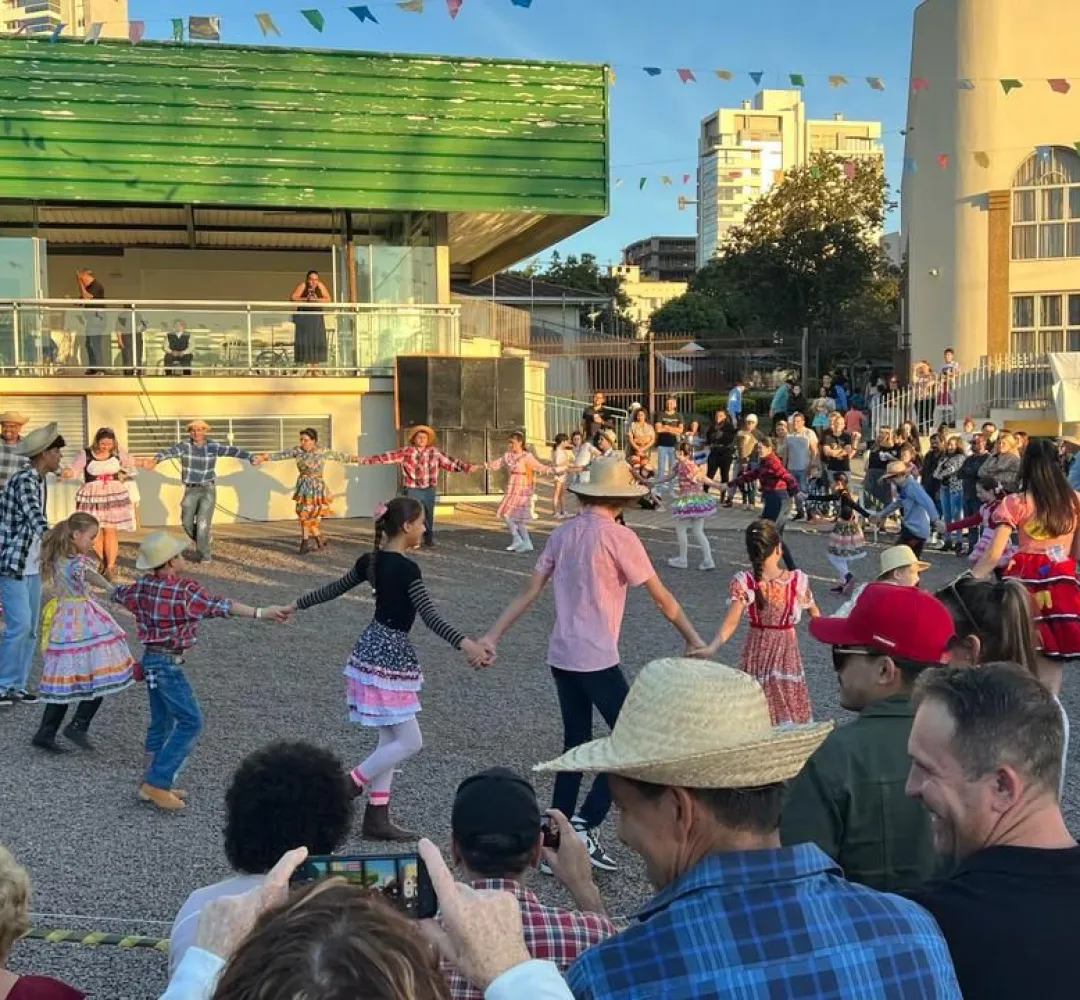 Festa de São João Batista começa em Cascavel com atrações culturais e gastronomia típica