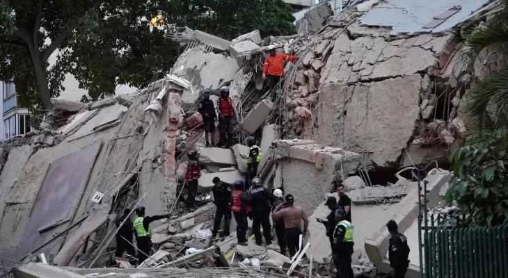Terremoto de magnitude 7,5 atinge a Venezuela, derruba prédios e deixa mortos