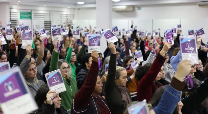 Professores de Cascavel promovem ato público nesta quinta em defesa da educação