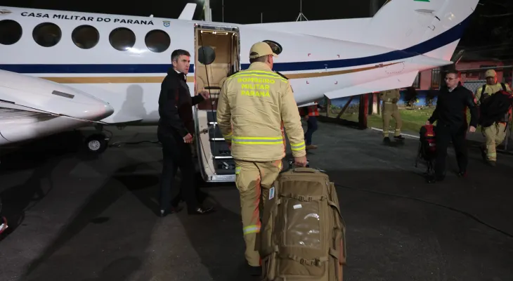 Paraná envia bombeiros e cães de busca para ajudar vítimas de terremoto na Venezuela