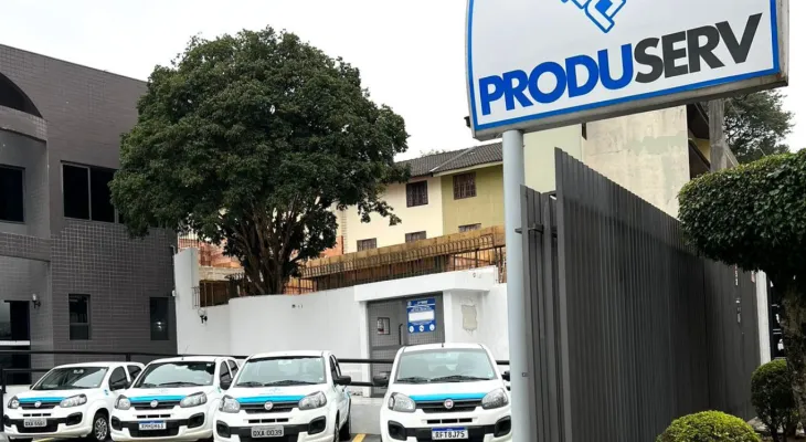 Sem férias e com pagamento de R$ 380, trabalhadora da Produserv faz rifas para pagar as contas