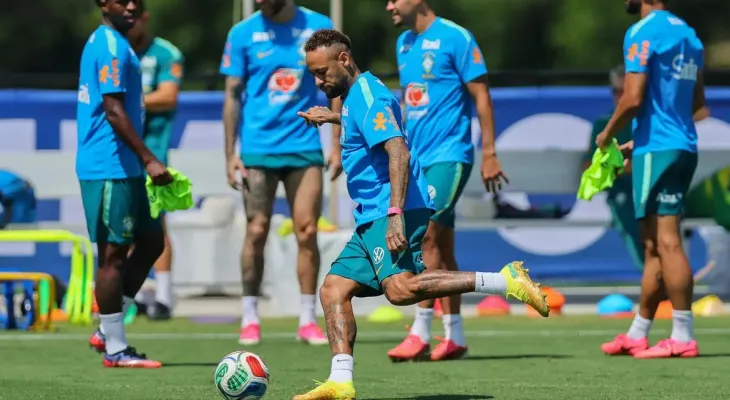 Brasil x Noruega: Seleção treina sob forte calor e Paquetá segue como dúvida para as oitavas da Copa do Mundo