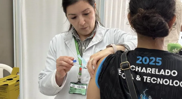Campanha de vacinação aplica mais de 600 doses e vacina da gripe lidera procura