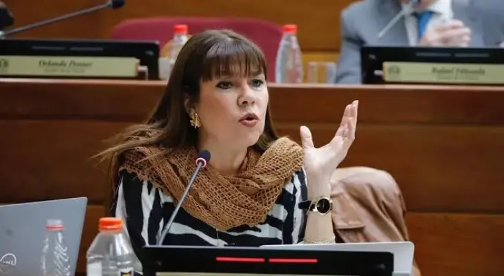 Senadora Celeste Amarilla faz ataques racistas a Mbappé após eliminação do Paraguai na Copa