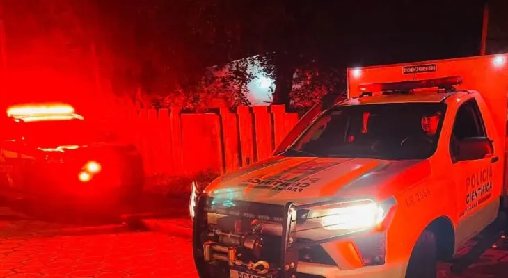 Homem é encontrado morto com sinais de agressão em casa de Foz do Iguaçu
