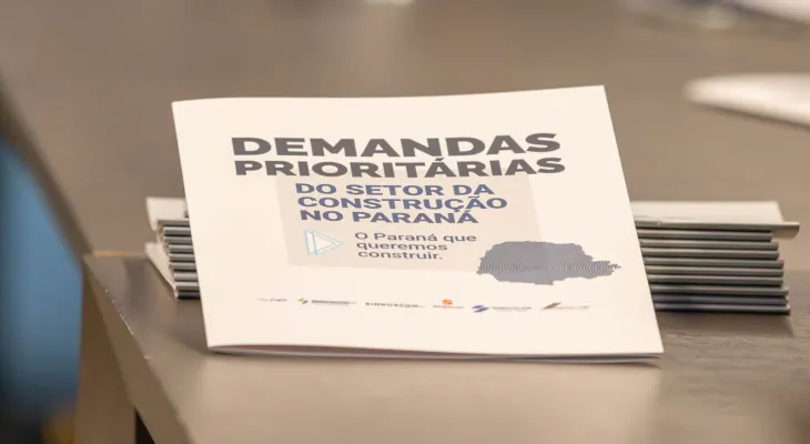 Construção civil entrega propostas a pré-candidatos ao Governo do Paraná