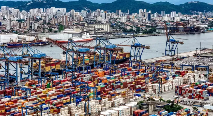 EUA investigam Brasil e discutem tarifa de 25% sobre produtos brasileiros; entenda o que está em jogo
