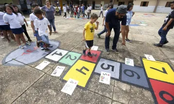 Copa do Mundo Feminina 2027: lei prevê férias escolares e feriados em jogos do Brasil