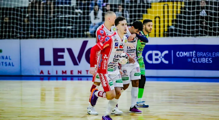 Cascavel Futsal tem parada dura contra o Atlântico de Erechim pela Liga Nacional