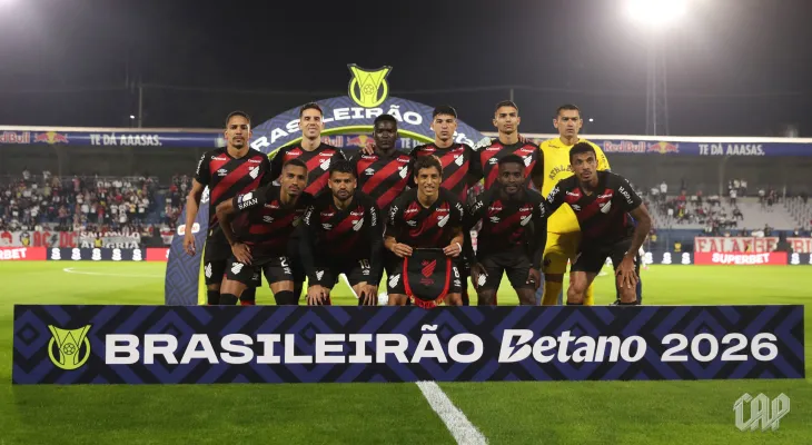Athletico x Internacional: onde assistir, escalações e novidades da estreia do novo gramado na Ligga Arena
