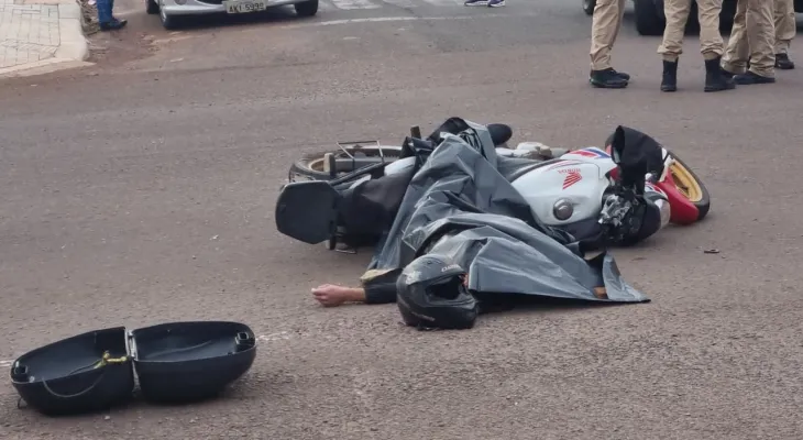 Homem é morto a tiros em ataque de motociclistas no bairro Esmeralda, em Cascavel