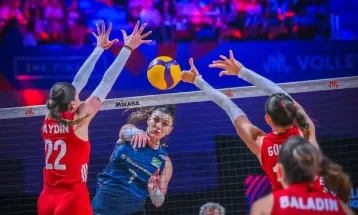 Brasil leva virada da Turquia e fica com o vice da Liga das Nações Feminina pela quinta vez
