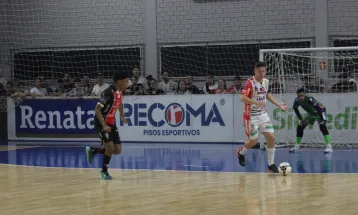 Cascavel Futsal perde de virada para o Joinville pela Liga Nacional