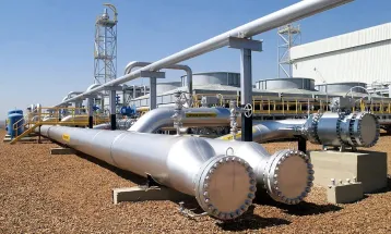 Governo aprova nova política para ampliar oferta de gás natural e prevê redução de até 50% no preço para a indústria