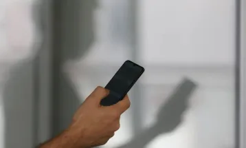 Roubo e furto de celulares caem no Brasil, mas furtos seguem em alta e já representam 61% dos casos